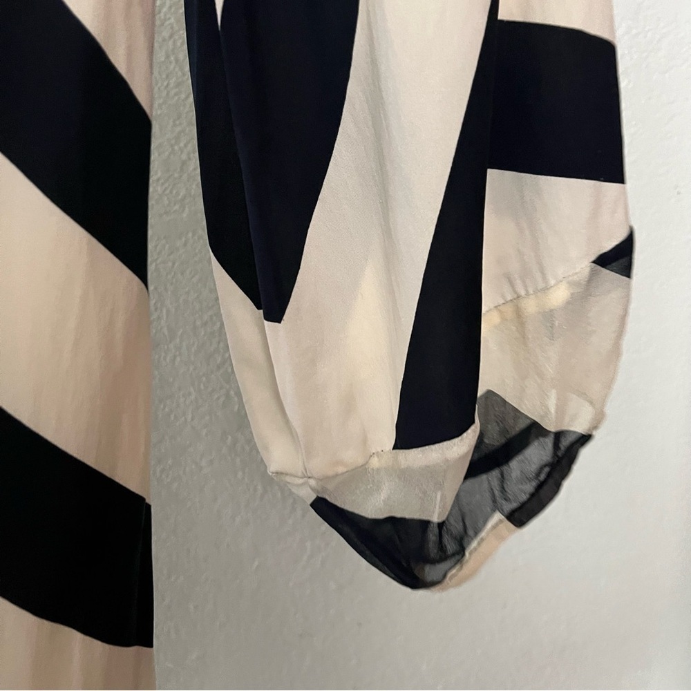 DIANE VON FURSTENBURG sz 4 Brigid Chevron Silk Dress Cream Off White Navy Stripe - Picture 9 of 13